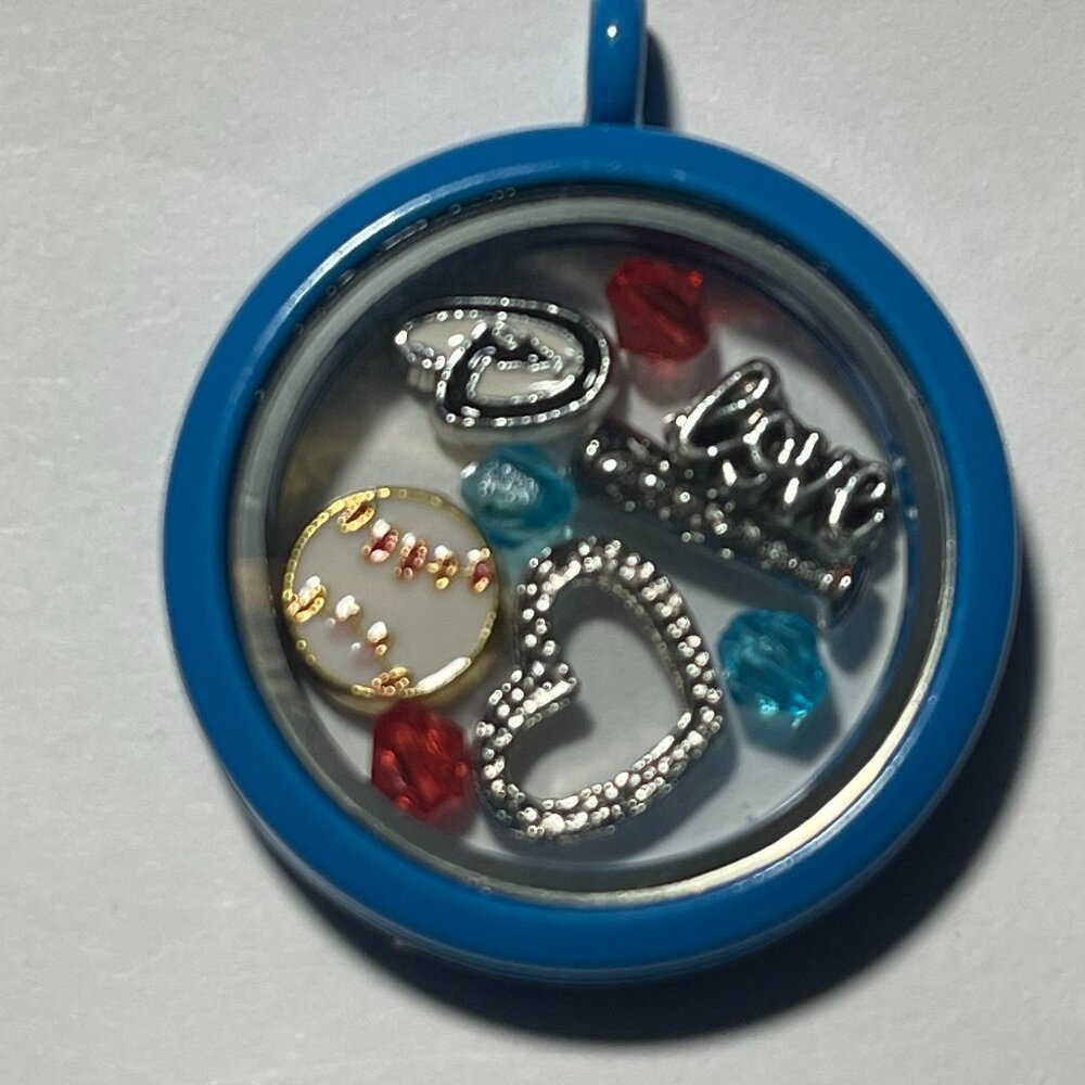 Arizona Diamondbacks MLB Memory Charm Locket w/ 22 IN chain NEW